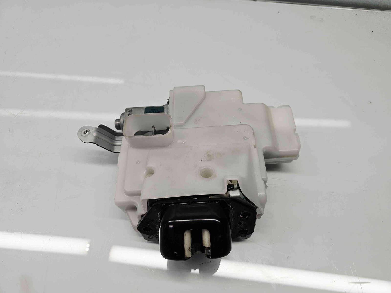 Broasca haion Nissan X-Trail (T32) [Fabr 2013-prezent] - imagine 1