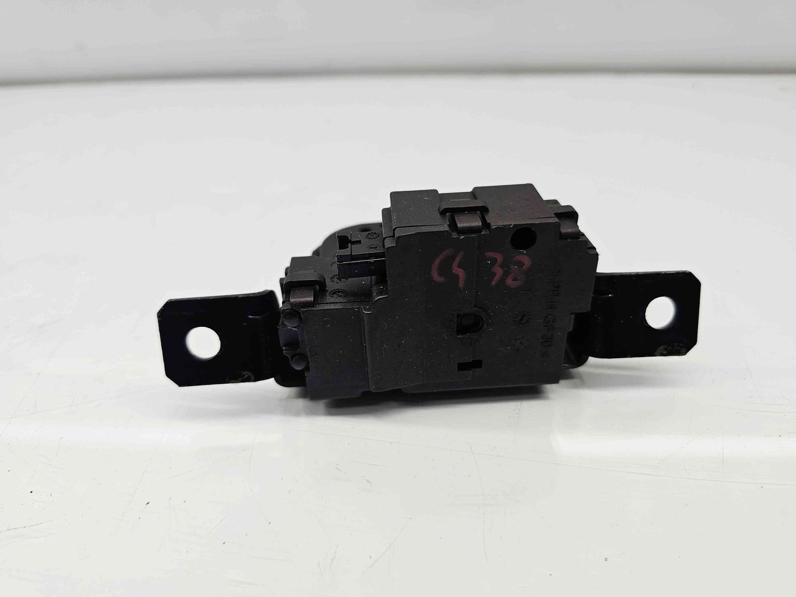 Broasca haion Bmw 1 (F20) Facelift [Fabr 2011-2017] - imagine 5