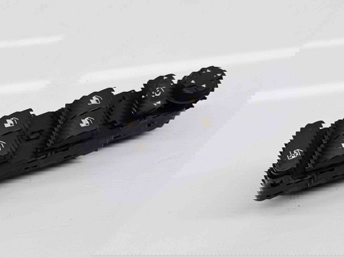  Butoane comanda geamuri sofer Peugeot 2008 [Fabr 2013-prezent] 96749624ZD