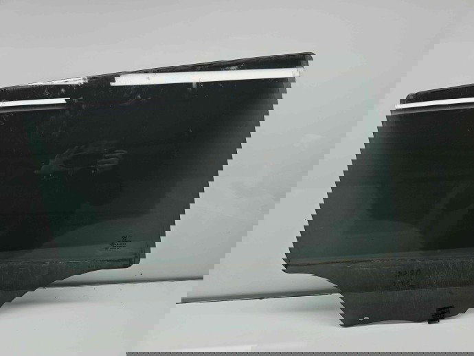 Geam usa dreapta spate Peugeot 2008 [Fabr 2013-prezent]