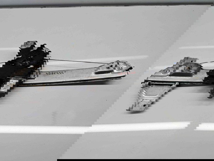 Macara electrica geam dreapta fata Peugeot 2008 [Fabr 2013-prezent]