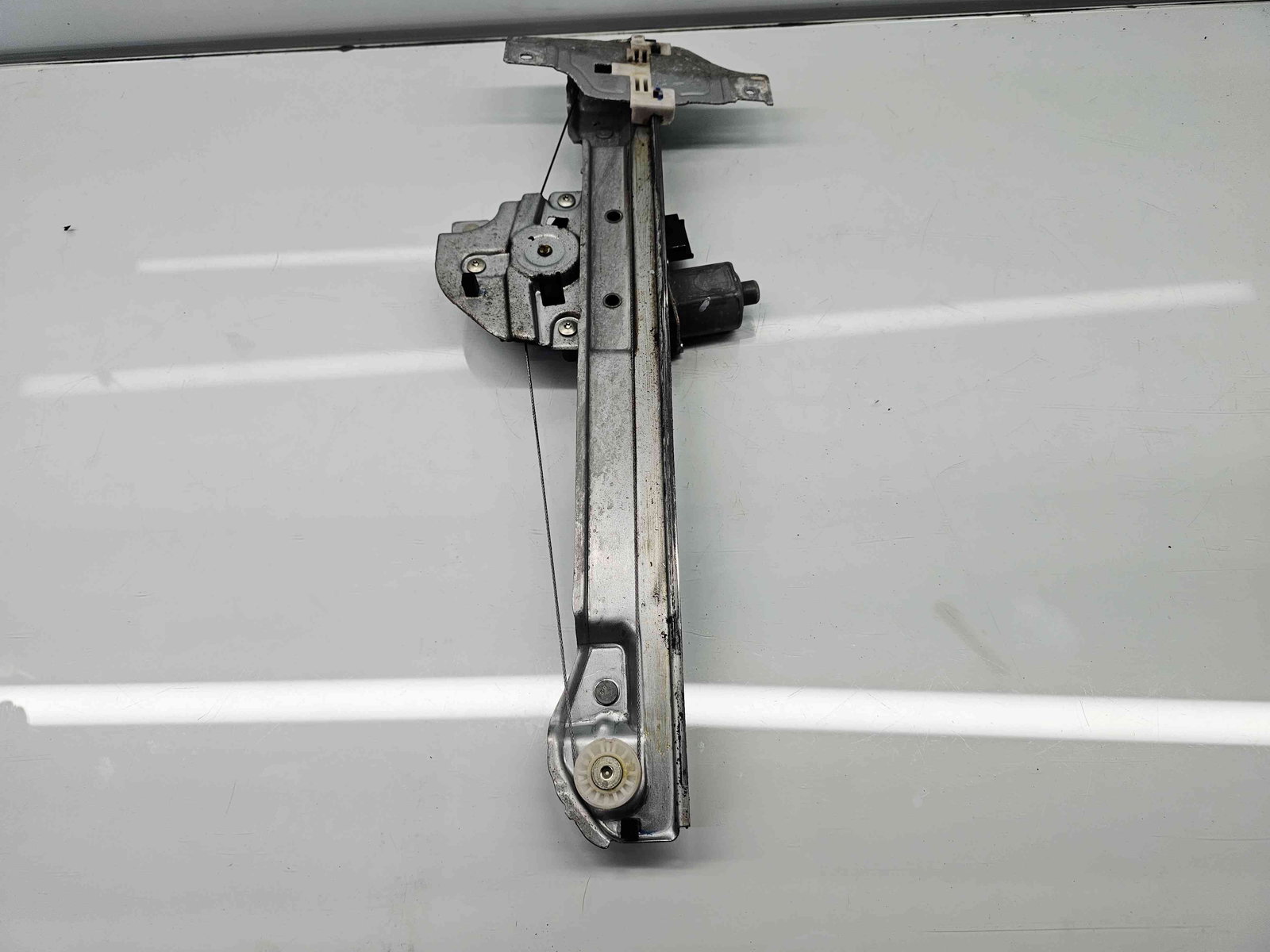 Macara electrica geam dreapta fata Peugeot 2008 [Fabr 2013-prezent] - imagine 4