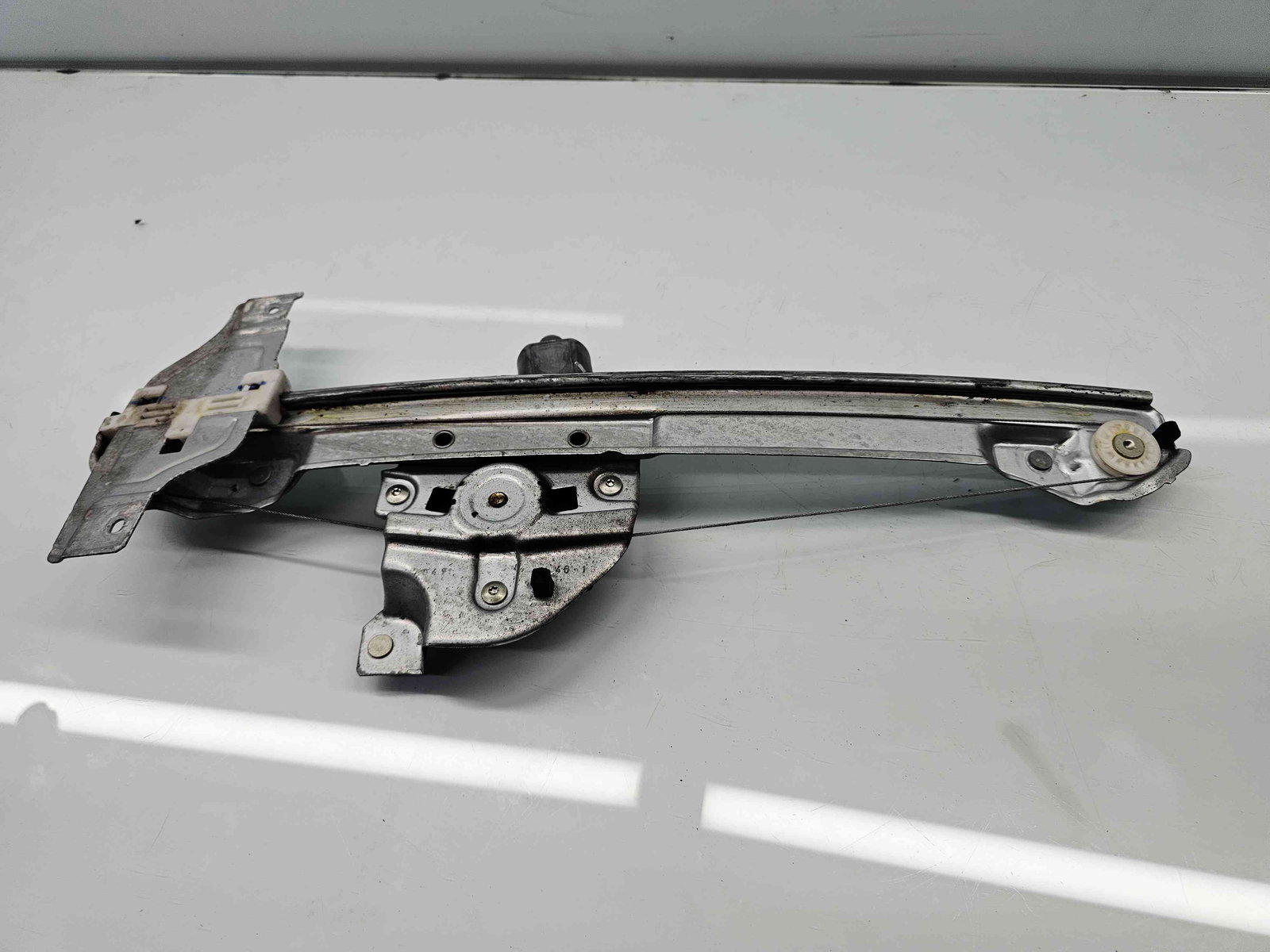 Macara electrica geam dreapta fata Peugeot 2008 [Fabr 2013-prezent] - imagine 7