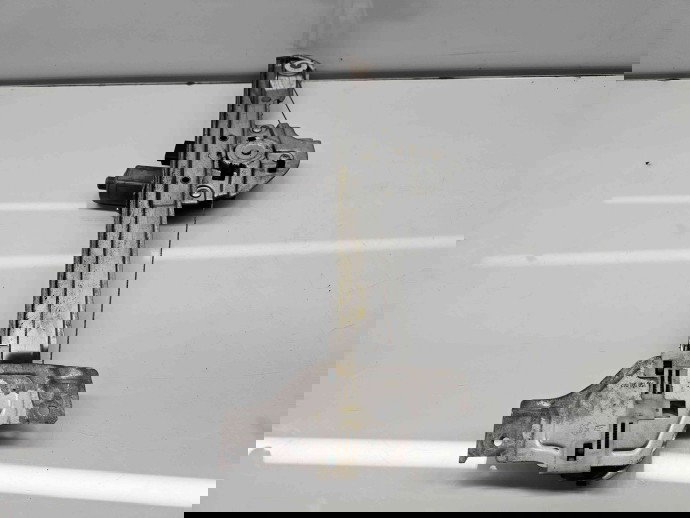 Macara electrica geam stanga fata Peugeot 2008 [Fabr 2013-prezent]