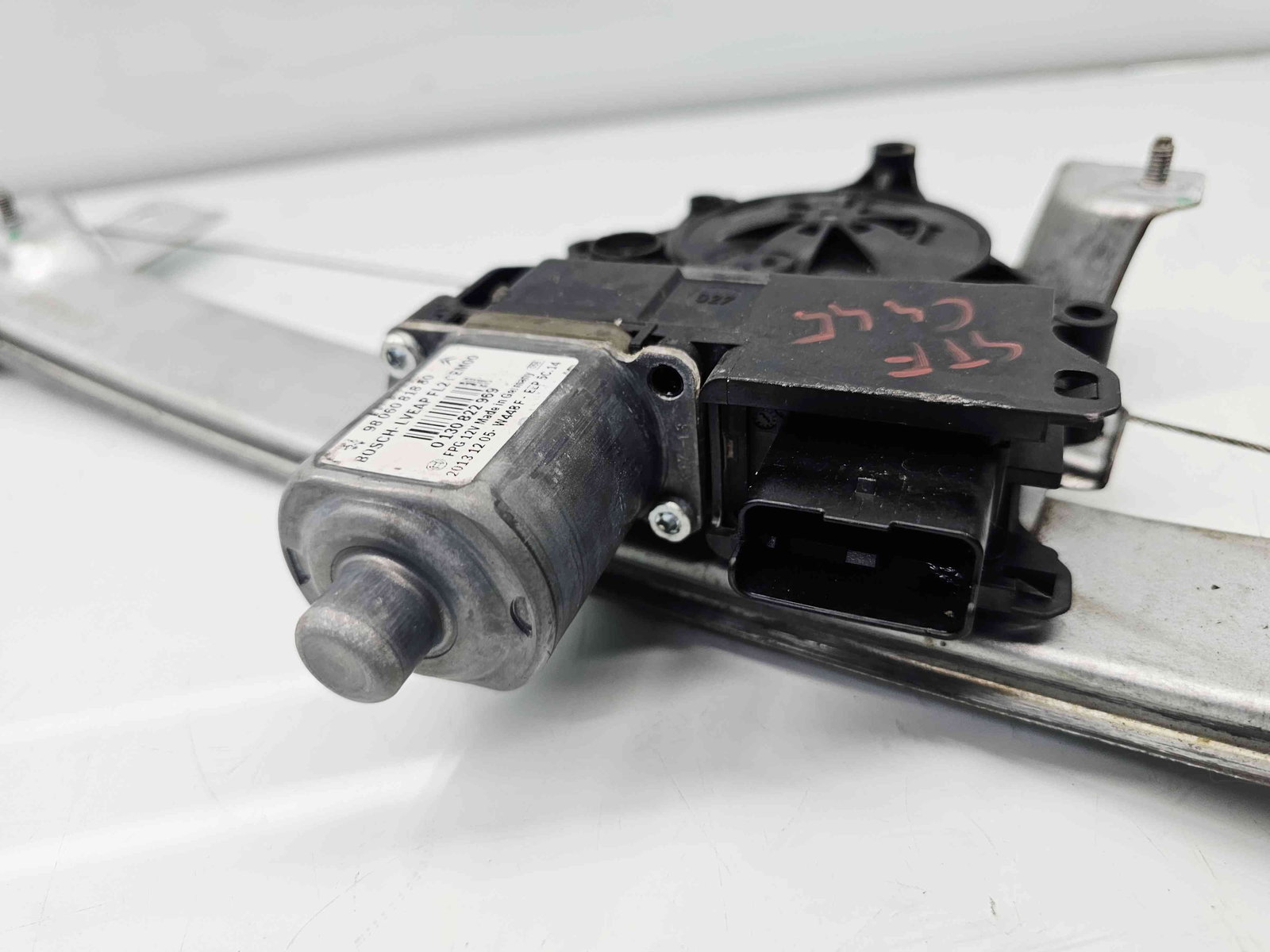 Macara electrica geam stanga fata Peugeot 2008 [Fabr 2013-prezent] - imagine 6