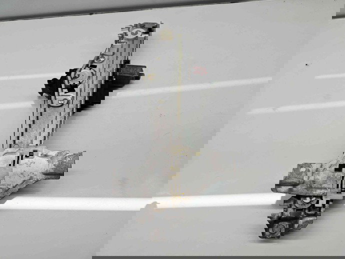 Macara electrica geam stanga spate Peugeot 2008 [Fabr 2013-prezent]