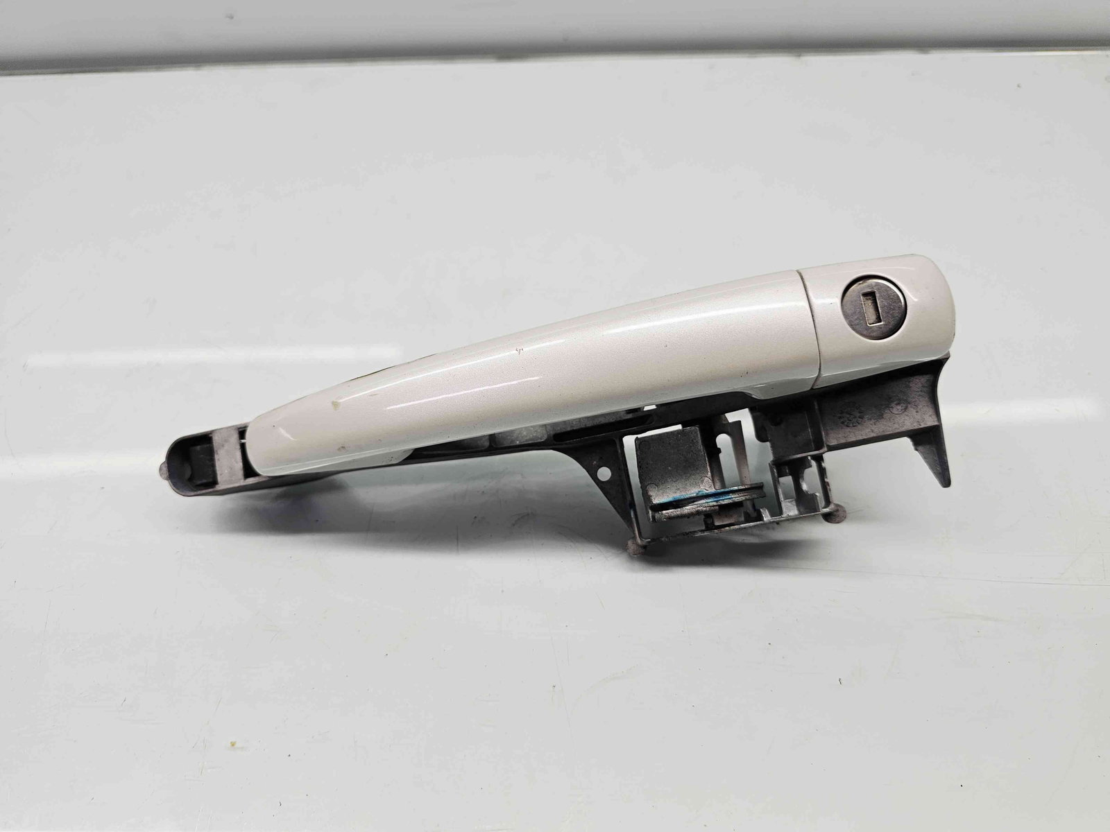 Maner usa dreapta fata Peugeot 2008 [Fabr 2013-prezent] - imagine 1