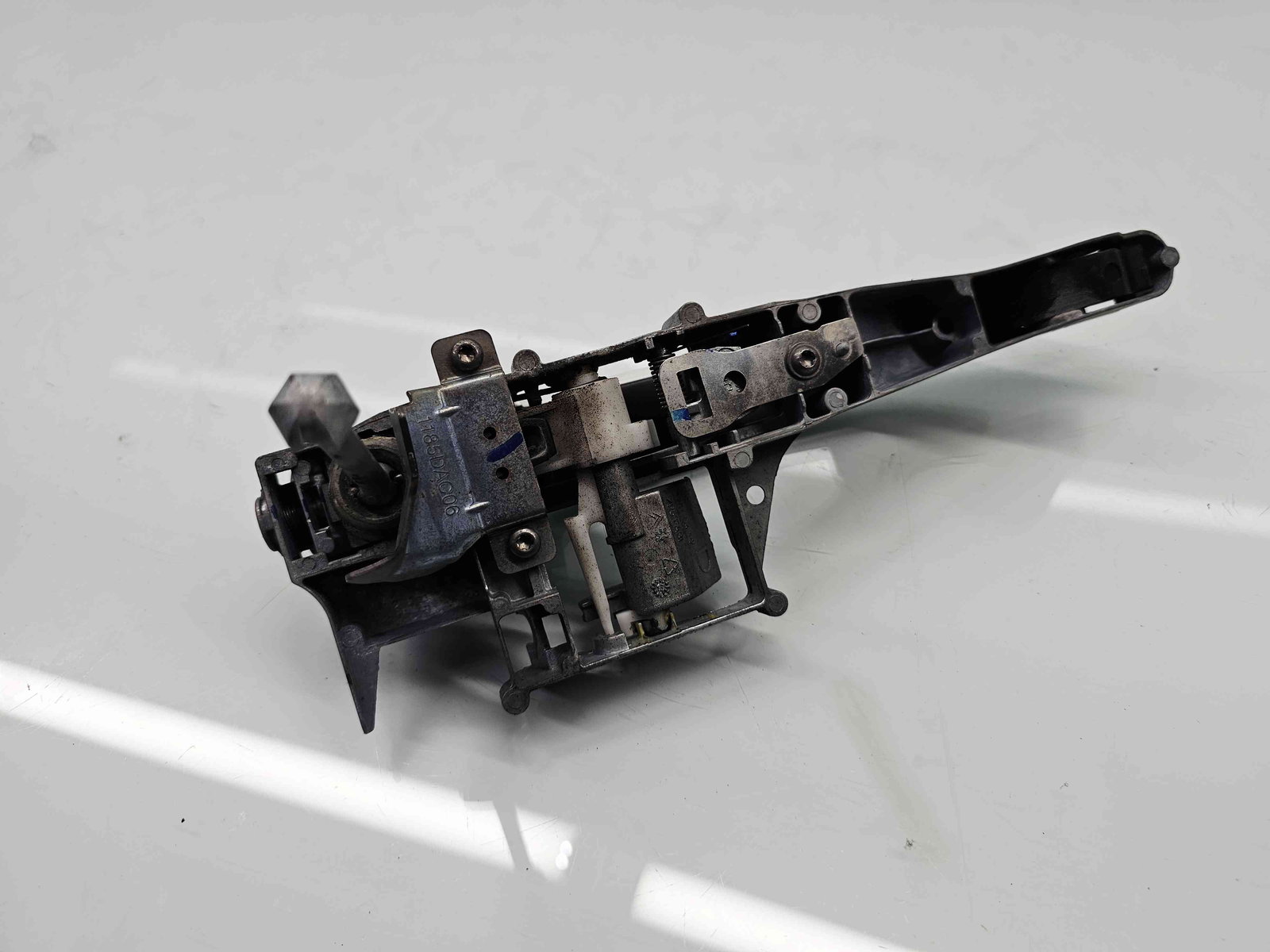 Maner usa dreapta fata Peugeot 2008 [Fabr 2013-prezent] - imagine 3