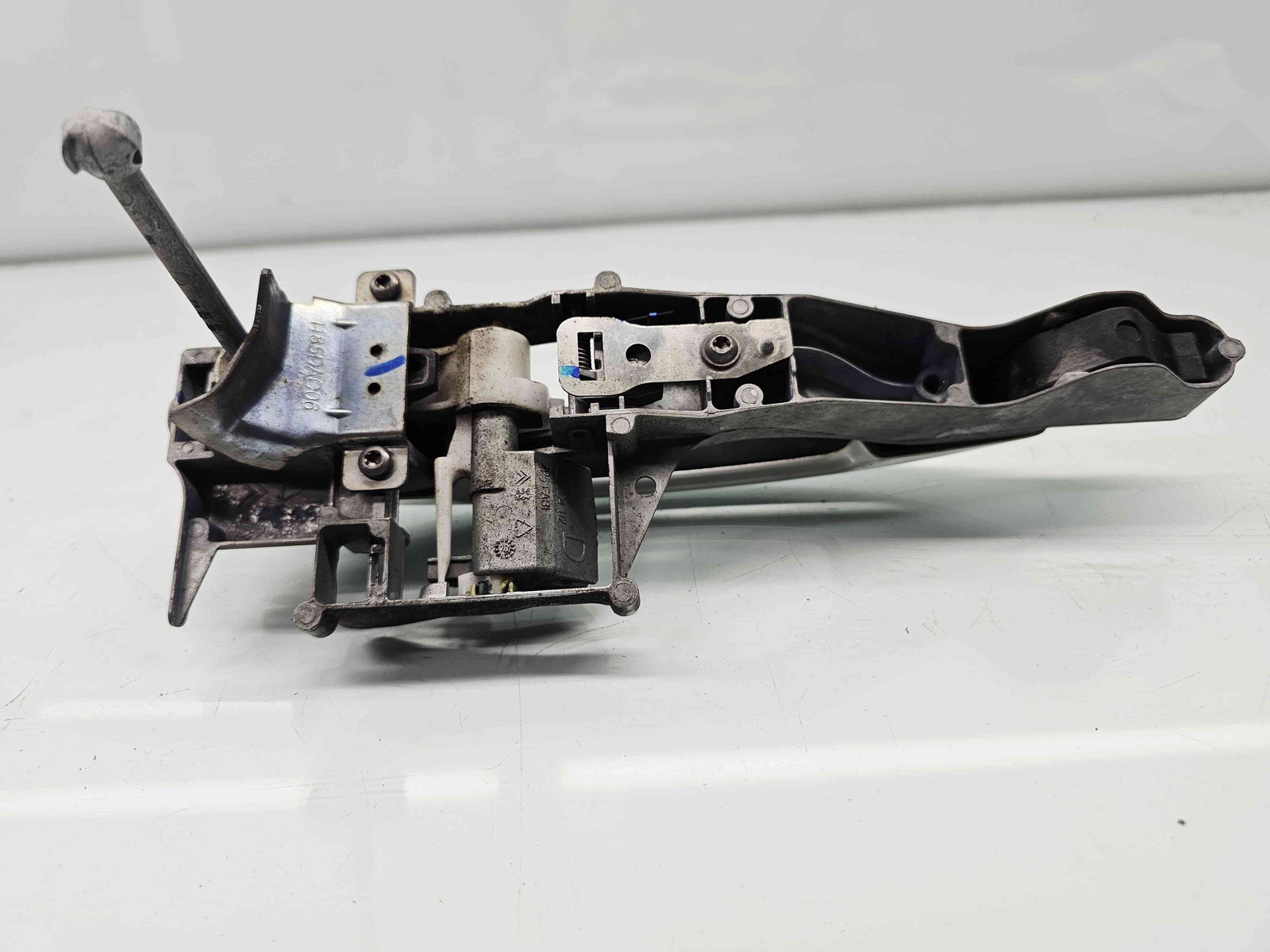 Maner usa dreapta fata Peugeot 2008 [Fabr 2013-prezent] - imagine 4