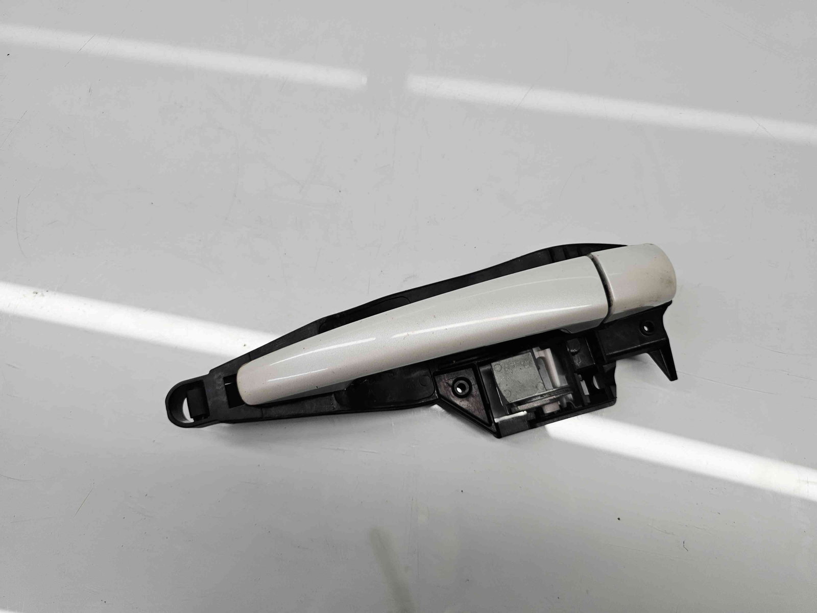 Maner usa dreapta spate Peugeot 2008 [Fabr 2013-prezent] - imagine 2