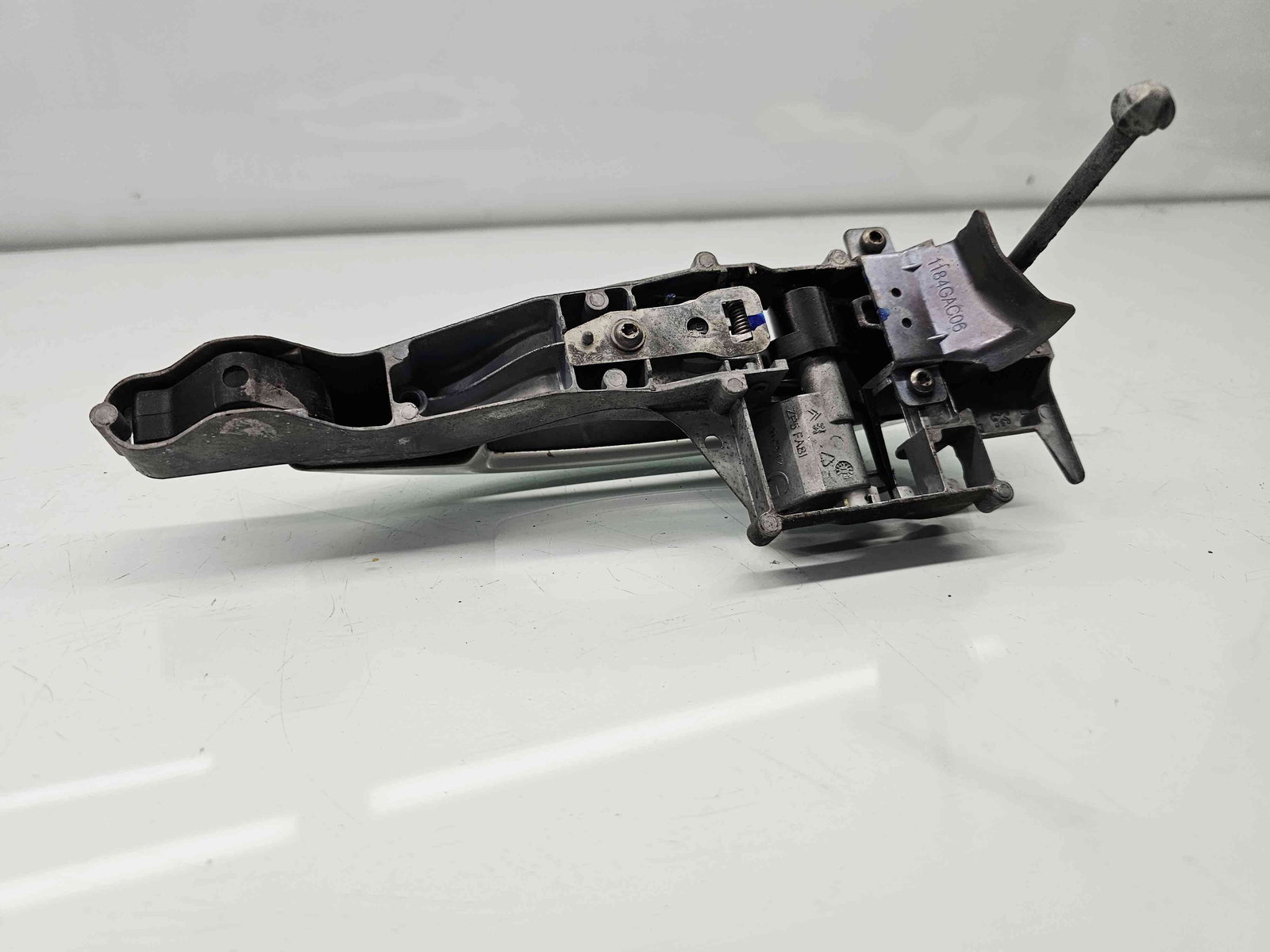 Maner usa stanga fata Peugeot 2008 [Fabr 2013-prezent] - imagine 4