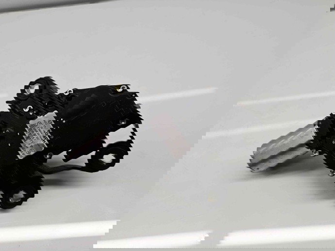  Motoras stergator haion Volkswagen Golf 6 (5K1) GTD [Fabr 2009-2013] 5K6955711B