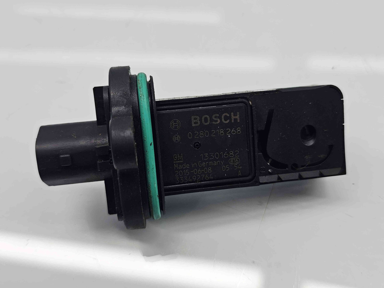 Senzor debitmetru aer Opel Astra J [Fabr 2009-2015] 13301682 1.6 cdti B16DTL 81KW / 110CP - imagine 2