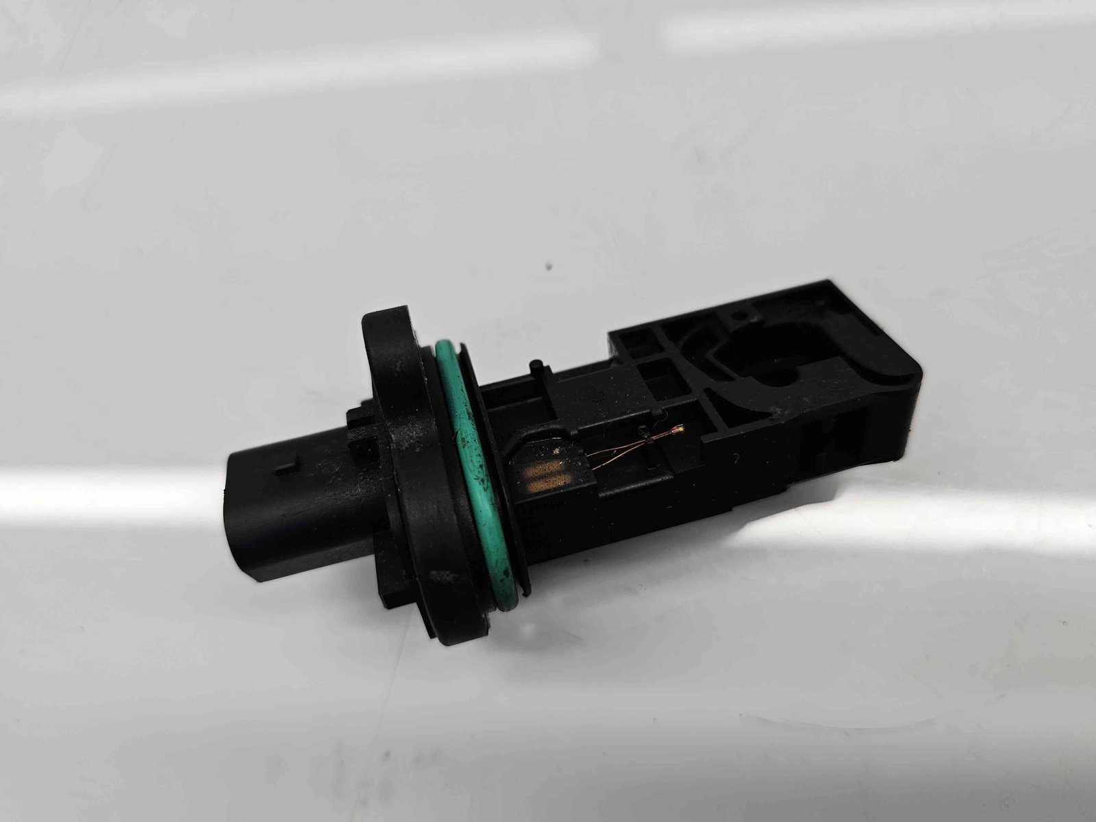 Senzor debitmetru aer Opel Astra J [Fabr 2009-2015] 13301682 1.6 cdti B16DTL 81KW / 110CP - imagine 4