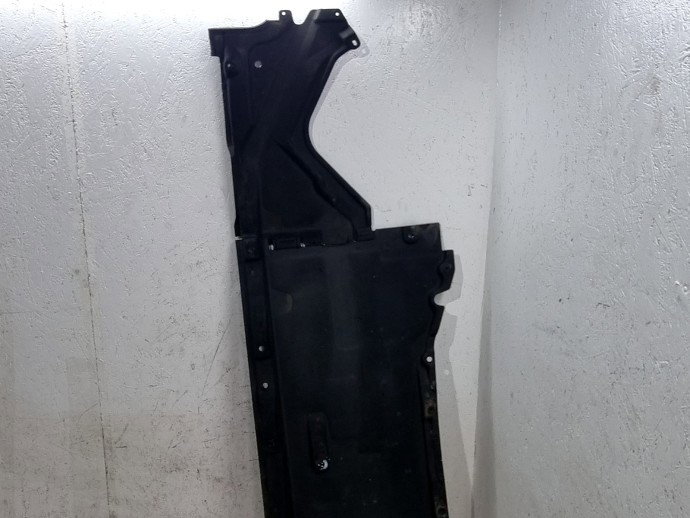 Scut lateral dreapta AUDI A6 (4G2, C7) [Fabr 2012-2017] 4G0825216 2.0 TDI CGLC 130 KW / 177 CP