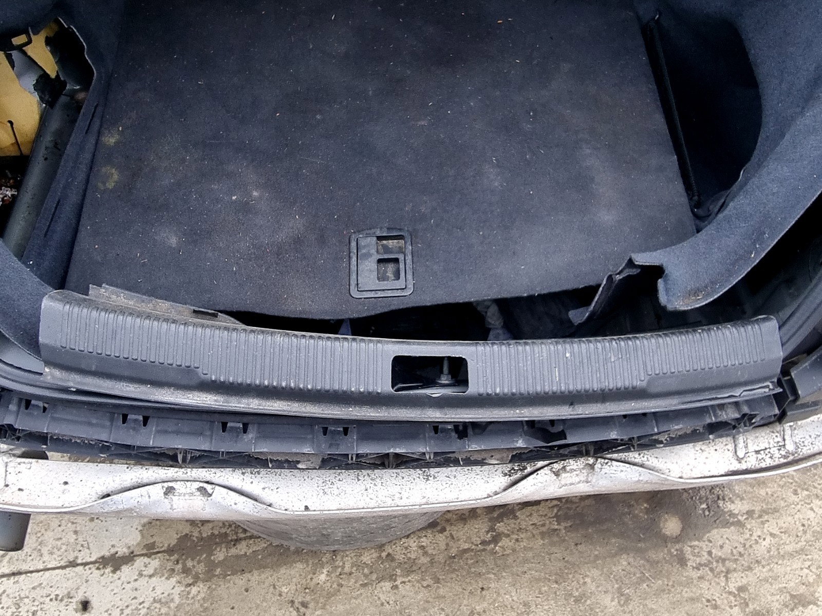 Ornament portbagaj AUDI A6 (4G2, C7) [Fabr 2012-2017] 2.0 TDI CGLC 130 KW / 177 CP