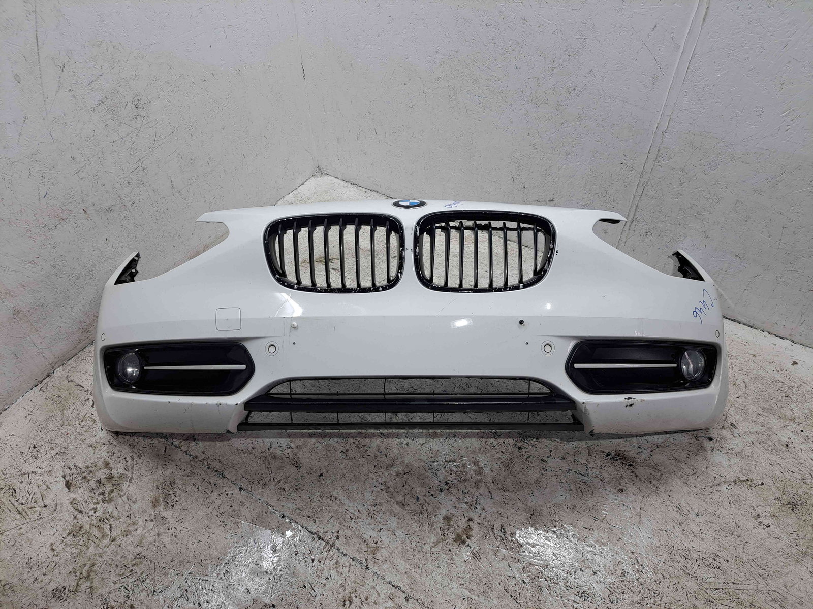 Bara fata Bmw 1 (F21) [Fabr 2012-2017] 300 Alpinweiss III - imagine 1