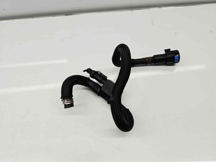 Conducta combustibil Bmw 1 (F21) [Fabr 2012-2017] OEM 2.0 N47D 85KW / 115CP