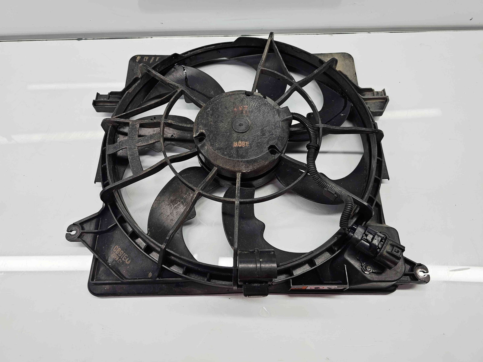 Electroventilator Hyundai i40 Wagon [Fabr 2012-2019] OEM 1.7 CRDI D4FD 100KW / 136CP - imagine 6