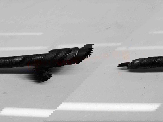 Injector Bmw 3 (E90) Facelift [Fabr 2005-2011] 7798446 2.0 N47D 105KW / 143CP