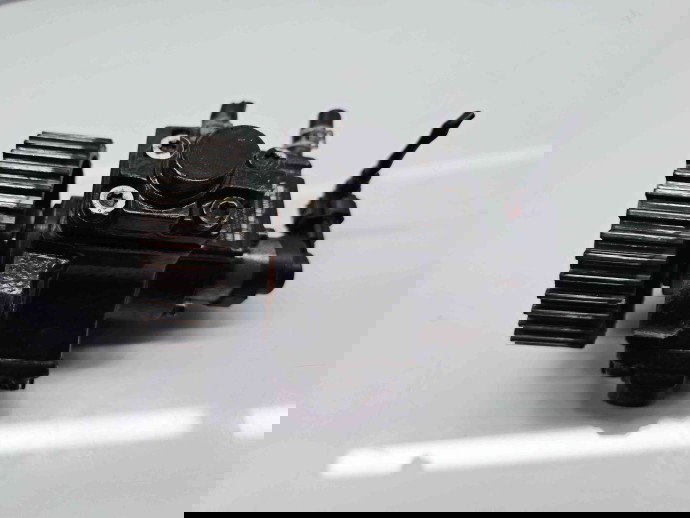 Pompa inalta presiune Opel Zafira C (E75) Combi [Fabr 2011-2017] 1317517 2.0 CDTI A20DT 121KW / 165CP