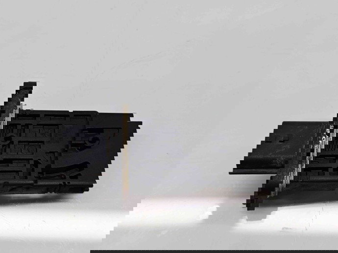 Senzor debitmetru aer Nissan X-Trail (T32) [Fabr 2013-prezent] 93450753 1.6 DCI R9M408 96KW / 130CP