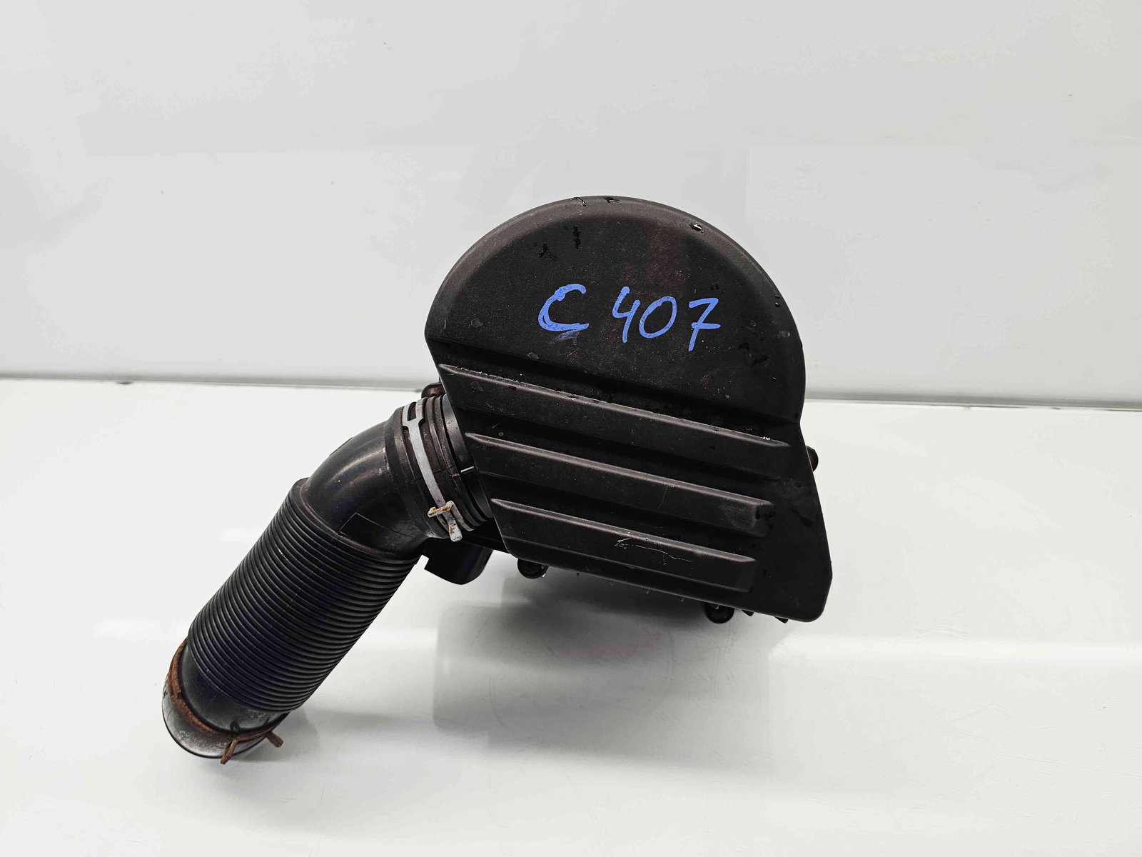 Carcasa filtru aer Seat Ibiza 5 (6J5) FR [Fabr 2008-2017] 6R0129607C 1.2 TSI CBZB 77KW / 105CP - imagine 1