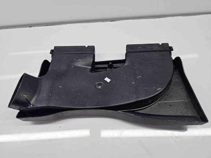 Difuzor captare aer Bmw 3 (E90) [Fabr 2005-2011] 7798772