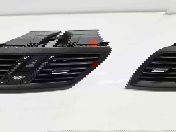  Grila aerisire centrala Skoda Fabia 2 (5J, 542) [Fabr 2007-2014] 5J0820951