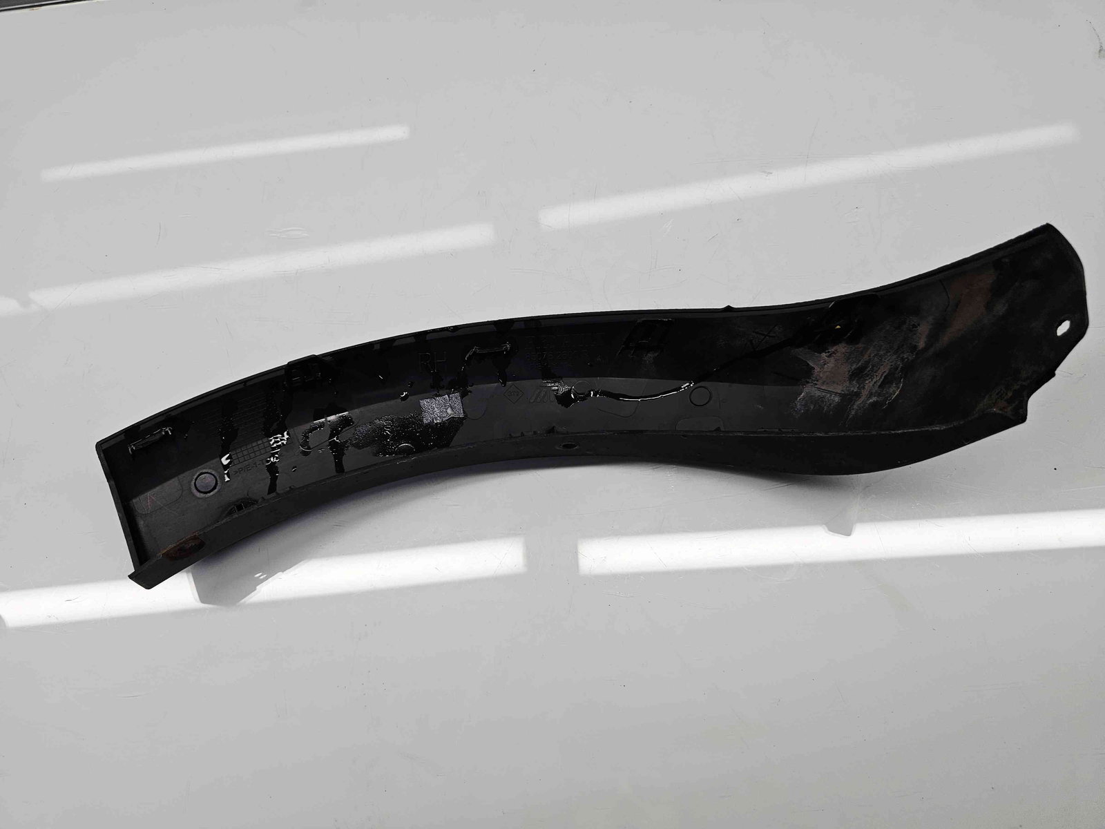 Ornament aripa dreapta spate Dacia Sandero 2 [Fabr 2012-prezent] 850762600R - imagine 3