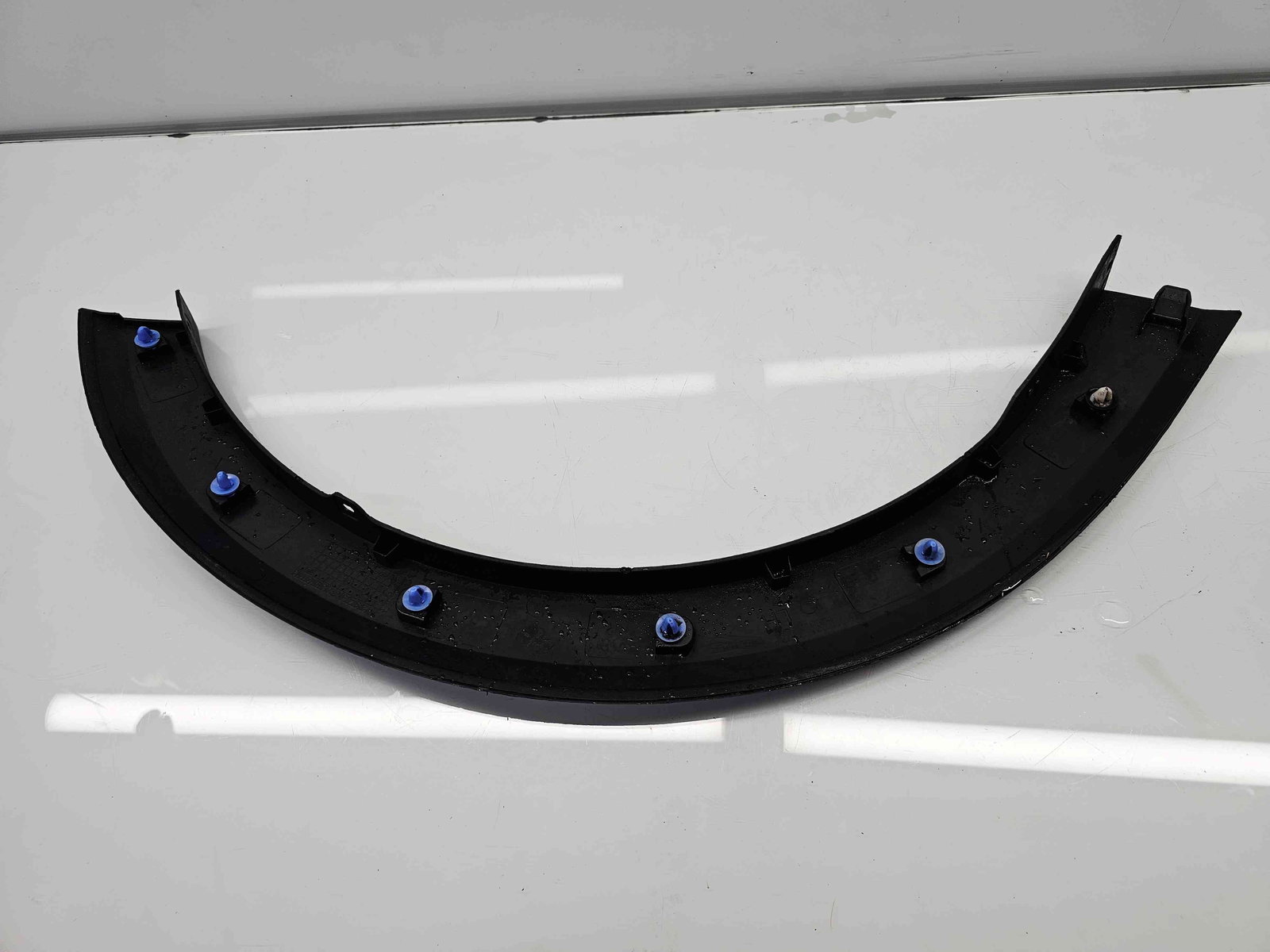 Ornament aripa stanga fata Dacia Sandero 2 [Fabr 2012-prezent] 638751431R - imagine 2