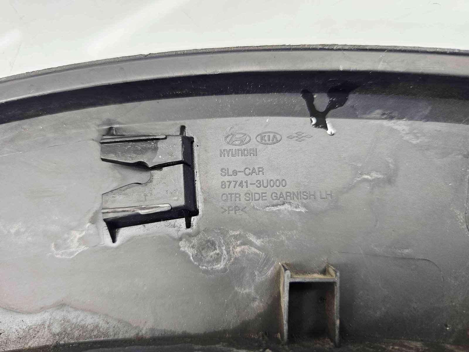 Ornament aripa stanga spate Kia Sportage III [Fabr 2010-2016] 87741-3U000 - imagine 2