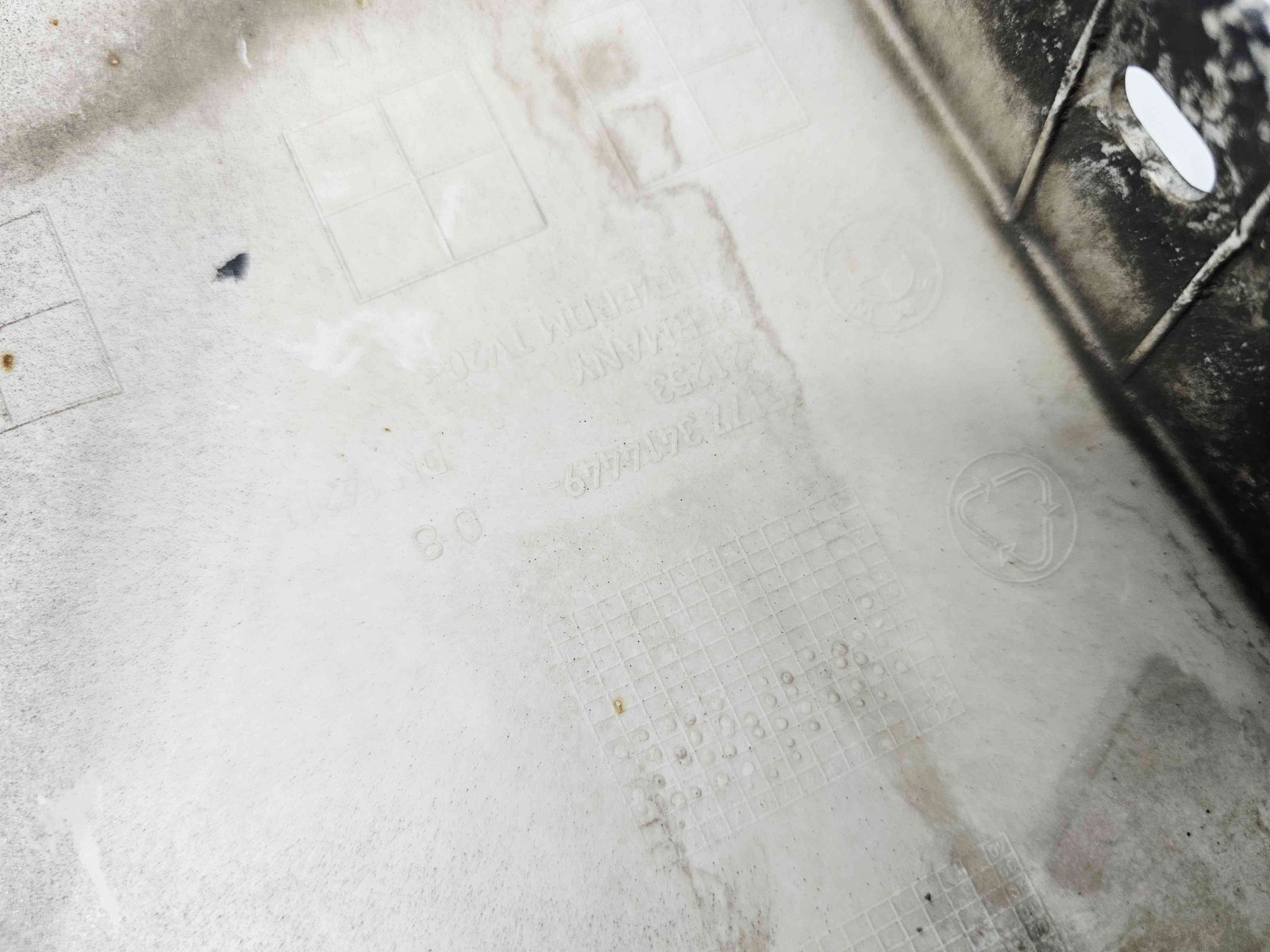 Ornament aripa stanga spate Bmw X3 (E83) [Fabr 2003-2009] 3414449 - imagine 3