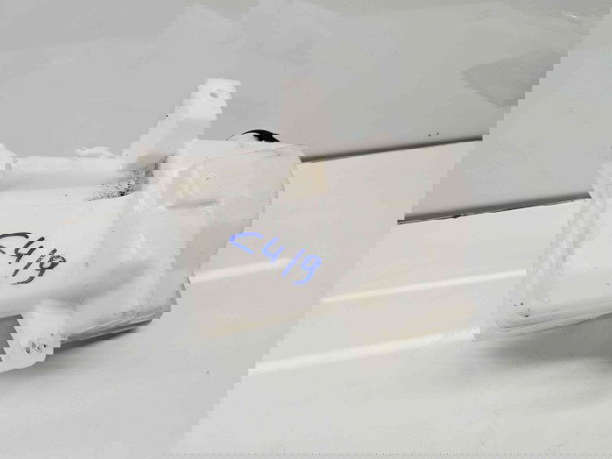  Vas lichid parbriz Volvo V40 II Facelift [Fabr 2013-2019] 31391615