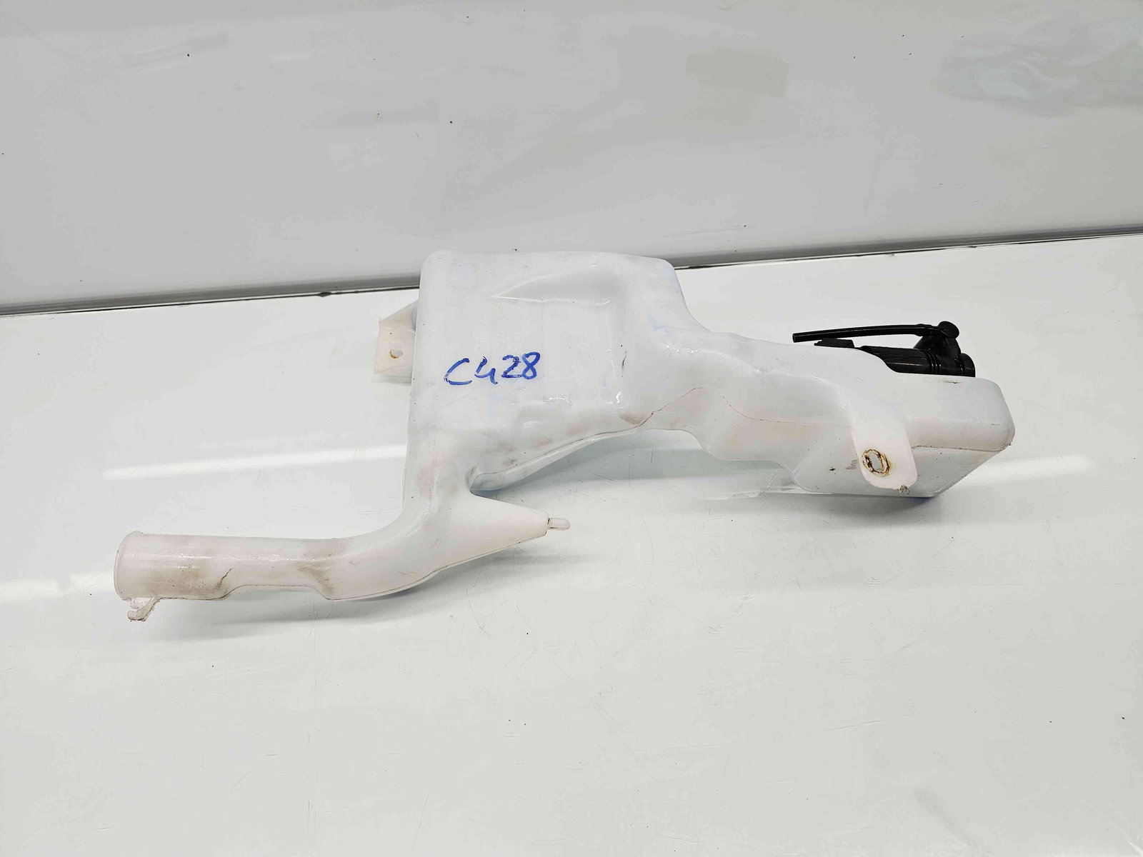 Vas lichid parbriz Ford Fiesta 6 facelift [Fabr 2008-2019] 8A61 17B613-AG - imagine 1