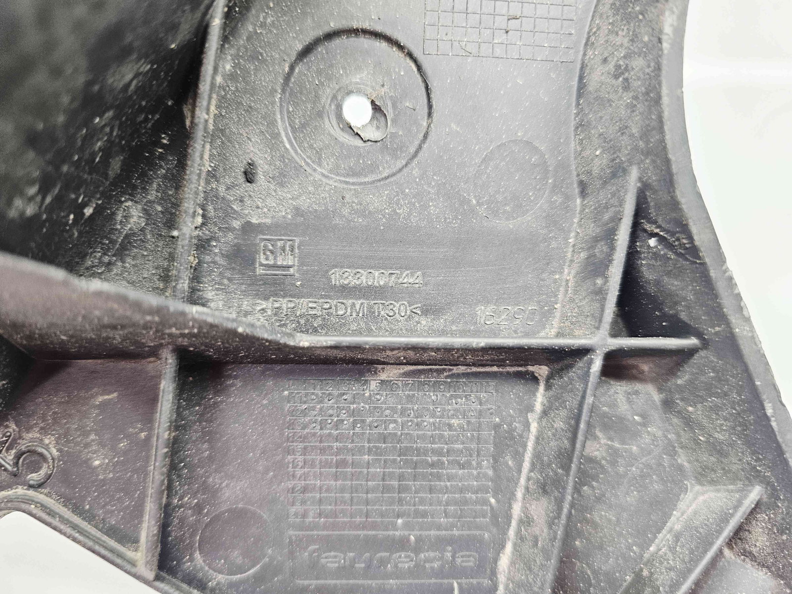 Suport bara dreapta spate Opel Zafira C (E75) Combi [Fabr 2011-2017] 13300744 - imagine 2