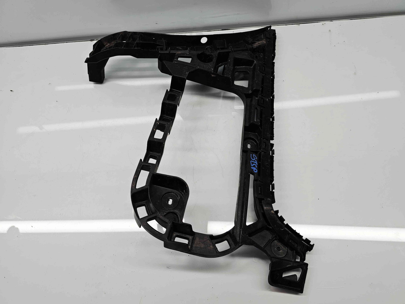Suport bara stanga spate Volkswagen Passat CC (358) Facelift [Fabr 2012-2016] 3C8807355
