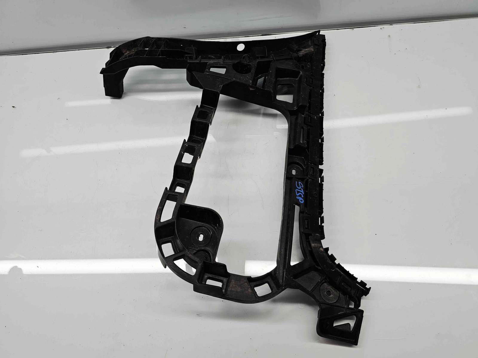 Suport bara stanga spate Volkswagen Passat CC (358) Facelift [Fabr 2012-2016] 3C8807355