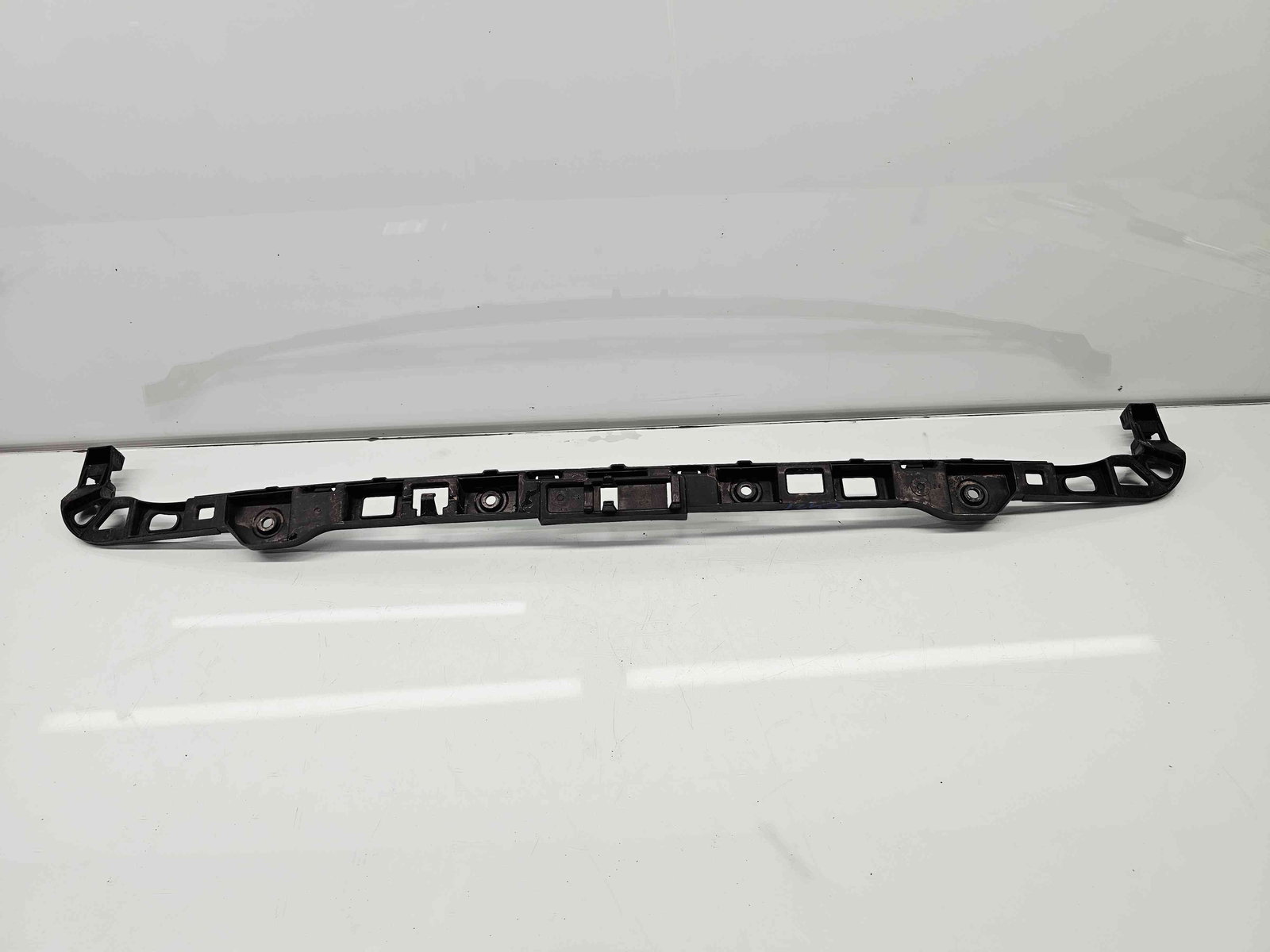 Suport central bara spate Volkswagen Golf 6 (5K1) [Fabr 2009-2013] 5K6807863