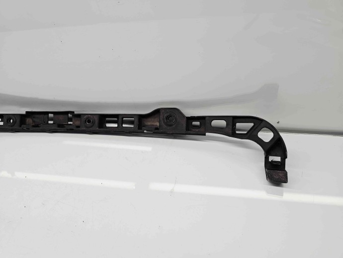 Suport central bara spate Volkswagen Golf 6 (5K1) [Fabr 2009-2013] 5K6807863