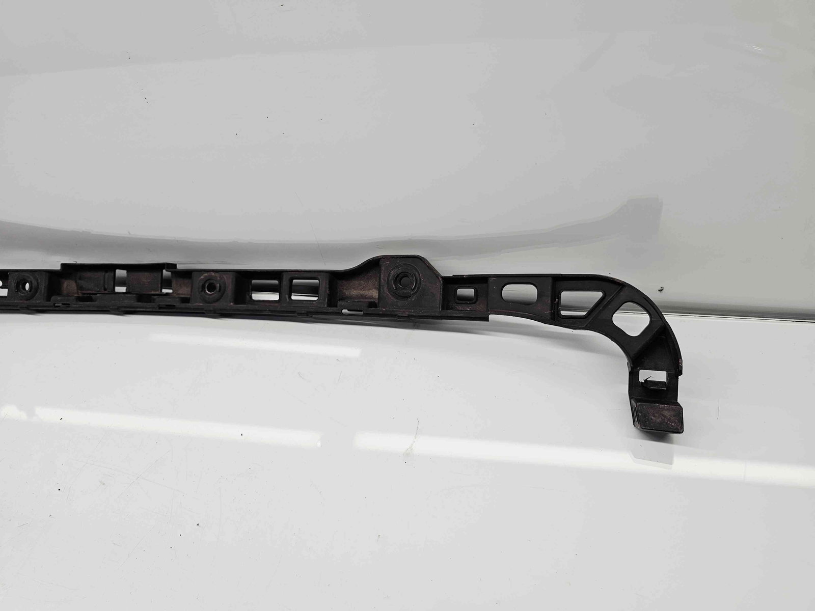 Suport central bara spate Volkswagen Golf 6 (5K1) [Fabr 2009-2013] 5K6807863 - imagine 5