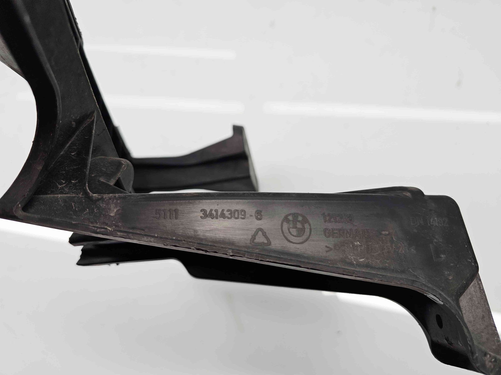 Suport far stanga Bmw X3 (E83) [Fabr 2003-2009] 3414309 - imagine 4