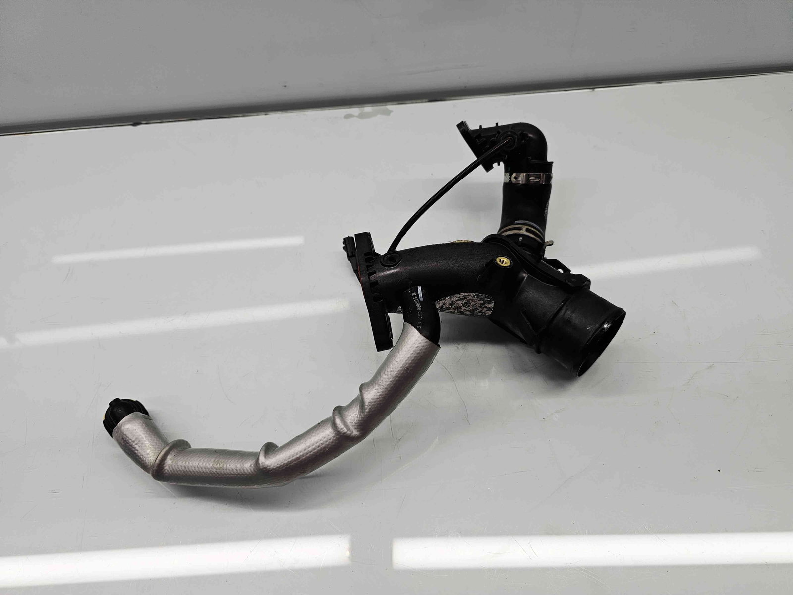 Tub admisie aer Renault Captur (X87) [Fabr 2013-2017] 165763328R 1.5 dCi K9K608 66KW / 90CP - imagine 1