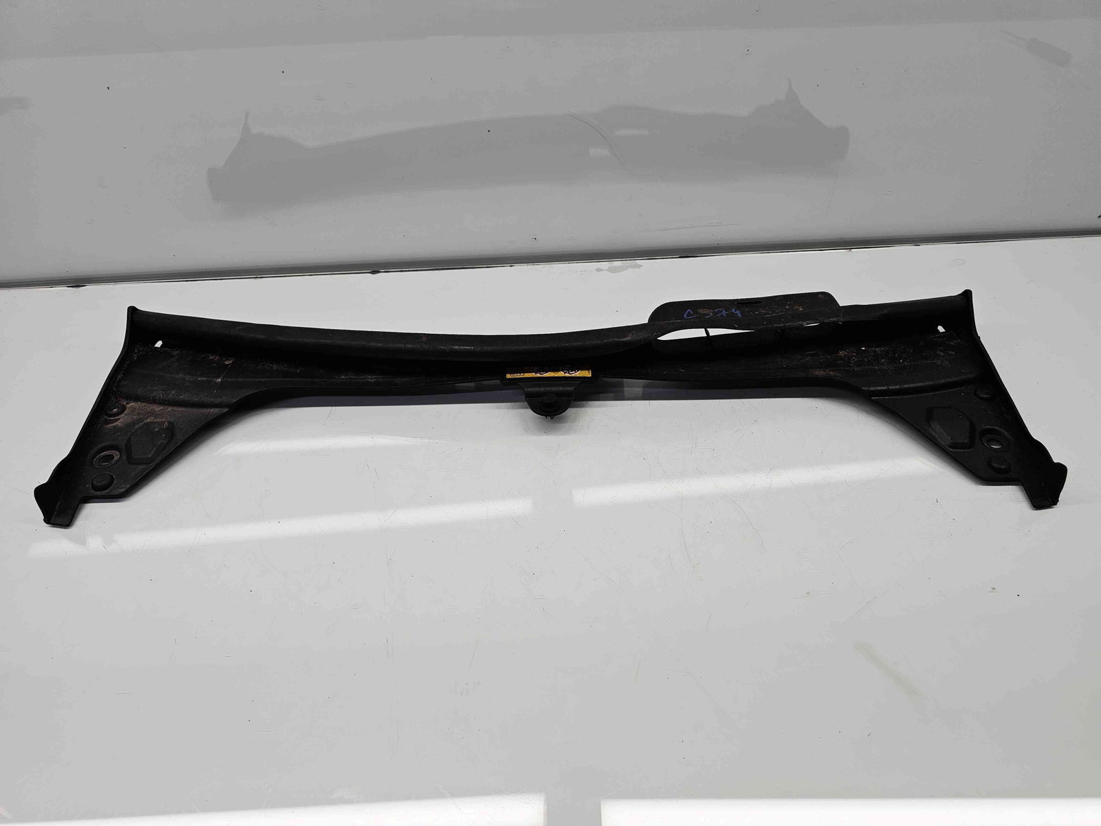 Capac trager Mercedes Clasa C Combi (S205) [Fabr 2015-prezent] A2055000055 - imagine 1