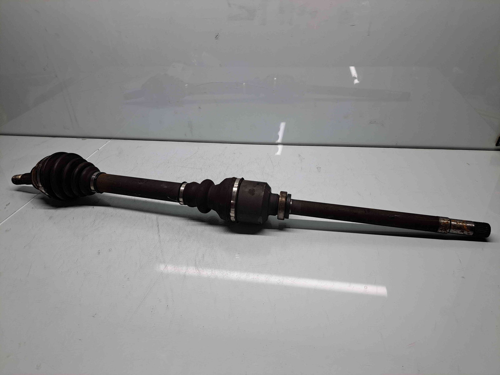 Planetara dreapta fata Peugeot 308 [Fabr 2007-2013] OEM 1.6 hdi 9H05 82KW / 112CP - imagine 1