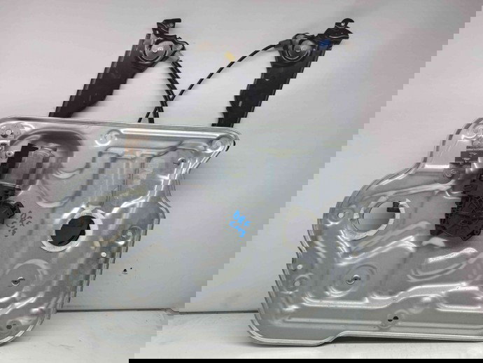 Macara electrica geam dreapta fata Nissan Qashqai Facelift (2) [Fabr 2009-2013] OEM