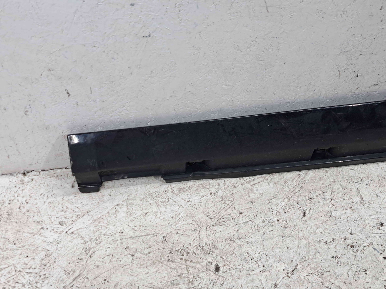 Prag lateral stanga Volkswagen Passat CC (358) Facelift [Fabr 2012-2016] 3C8853855F - imagine 3