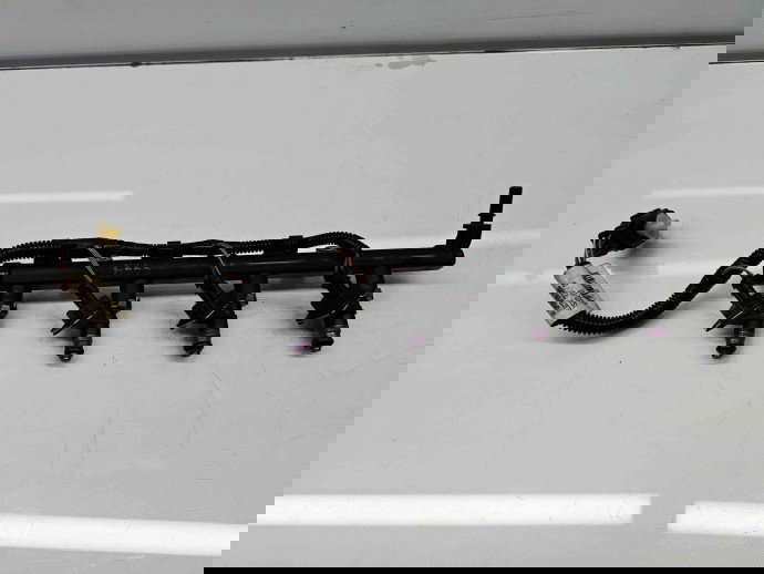 Rampa injectoare Renault Megane 3 (B95) [Fabr 2008-2016] 8200135504 1.6 Benz K4M858 81KW / 110CP