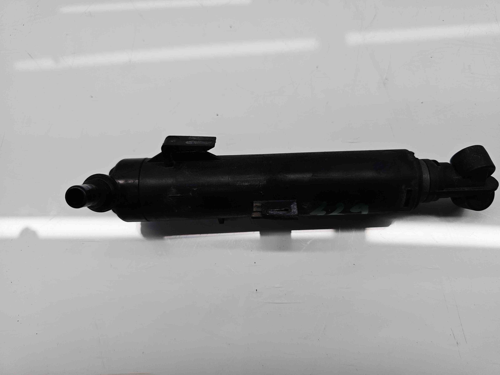 Spalator far stanga Audi A1 Sportback (8XF) Facelift [Fabr 2011-2018] 8X0955101C - imagine 2