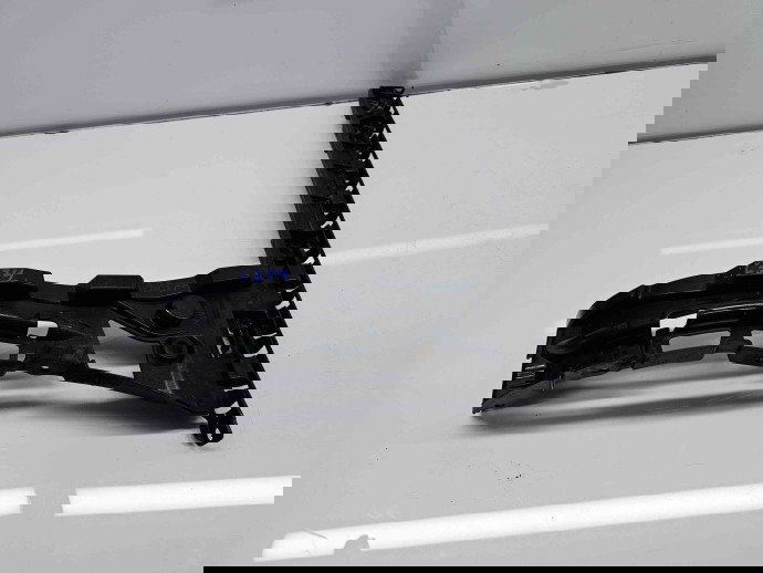 Suport bara dreapta spate Mercedes Clasa C Combi (S205) [Fabr 2015-prezent] A2058802102